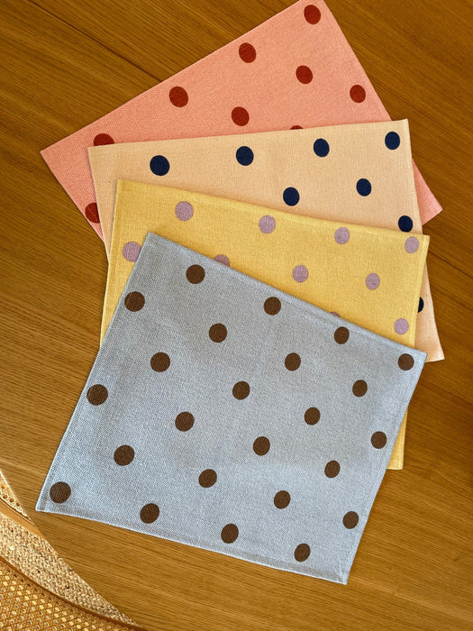 Jou Quilts - Dækkeserviet gul m. lilla prik